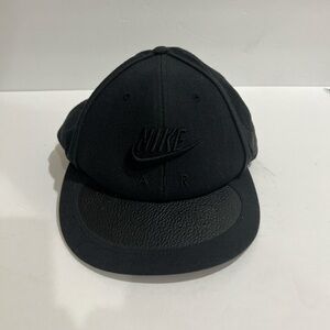 Vintage Nike Air Fitted L